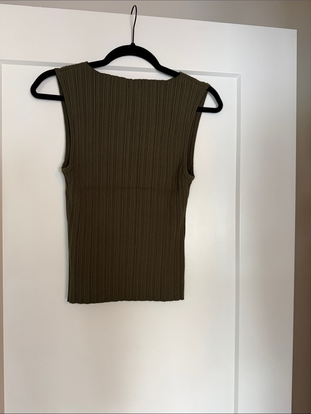 Quince Ribbed Tank Olive - Picture 2 of 4